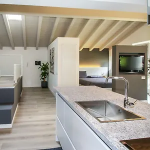 Apartment Sofi